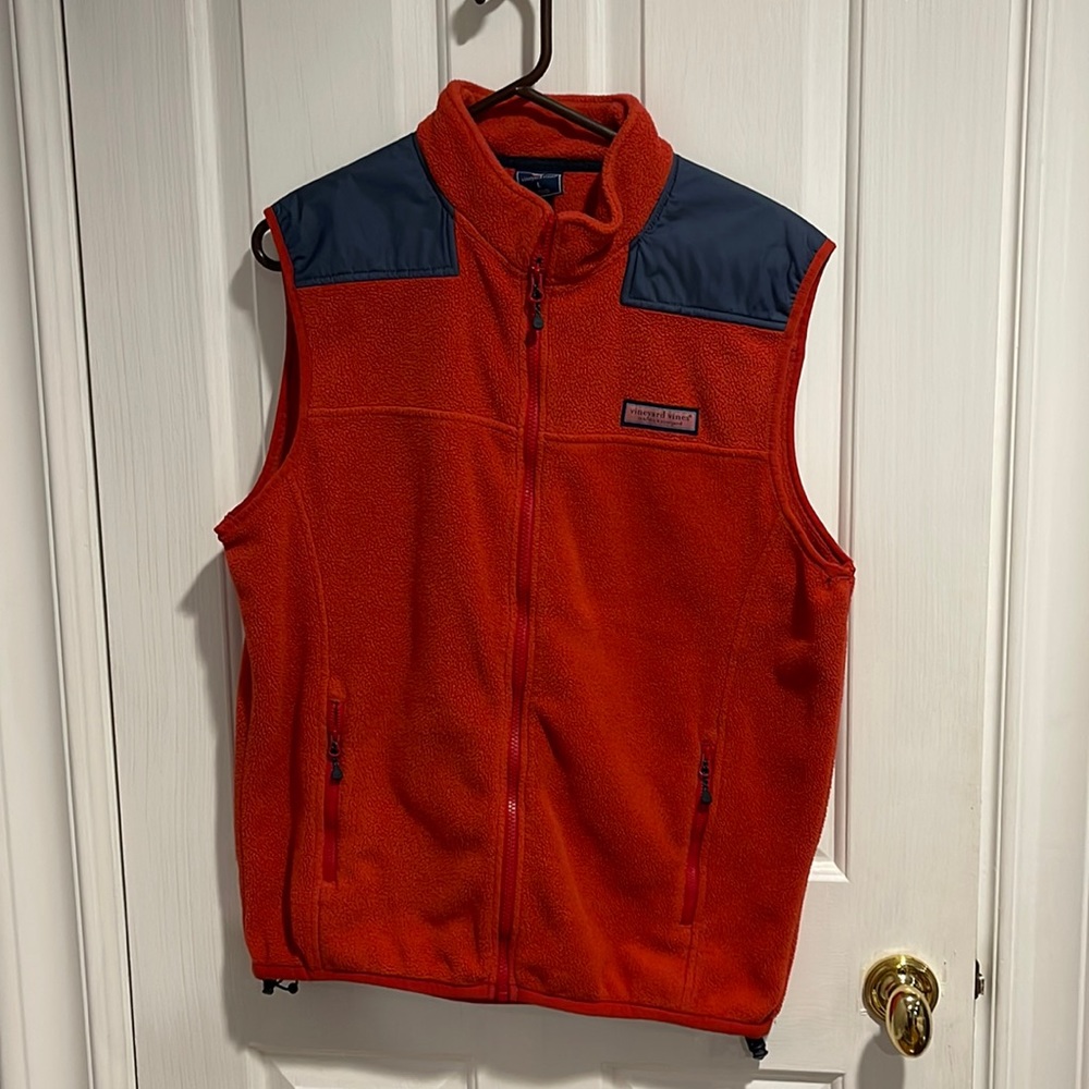 Vineyard vines vest